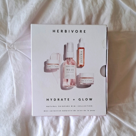 Herbivore Botanicals Other - Herbivore Botanicals Hydrate + Glow Set with Pink and White